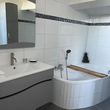 別荘 Maison Sud De France Avec Jacuzzi Et Sauna Prive *